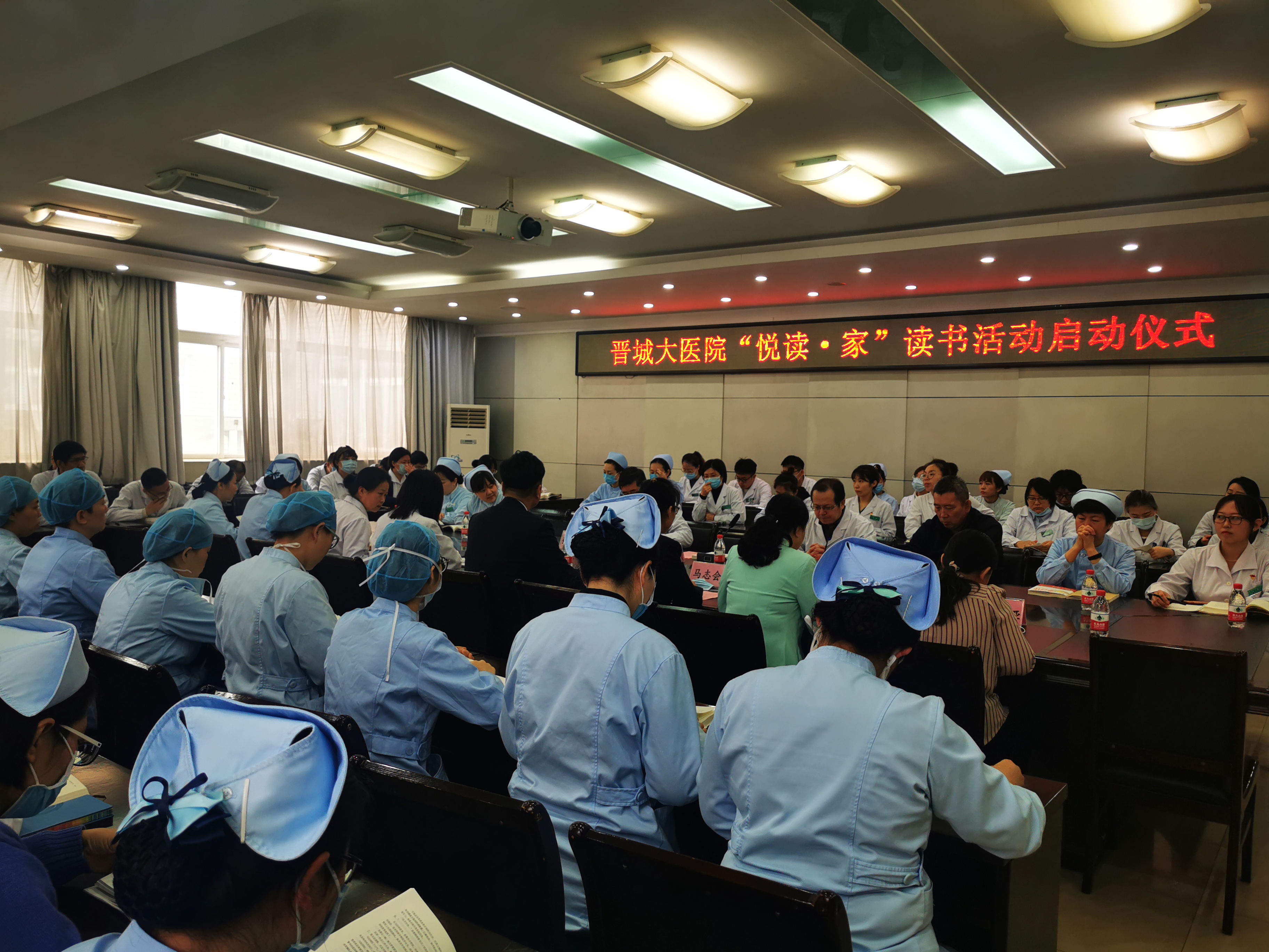 文學論壇.jpg